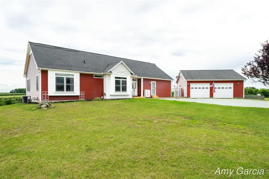 4630 Wild Locust, Kent City, MI 49330 - #2