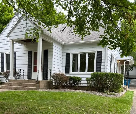 614 Fairview, Kalamazoo, MI 49008