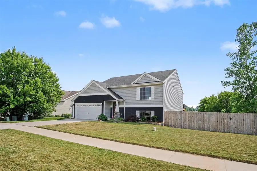 264 Vansen, Kent City, MI 49330 - #3