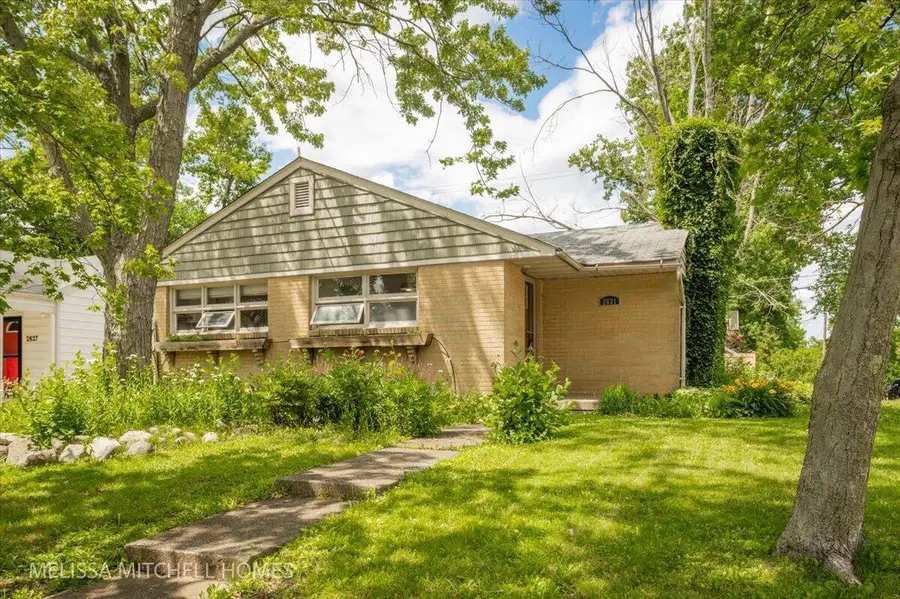 2631 Richards, East Grand Rapids, MI 49506 - #3