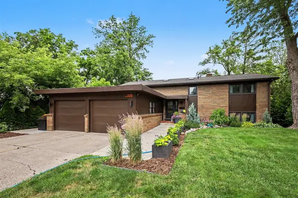 2235 Boston, East Grand Rapids, MI 49506