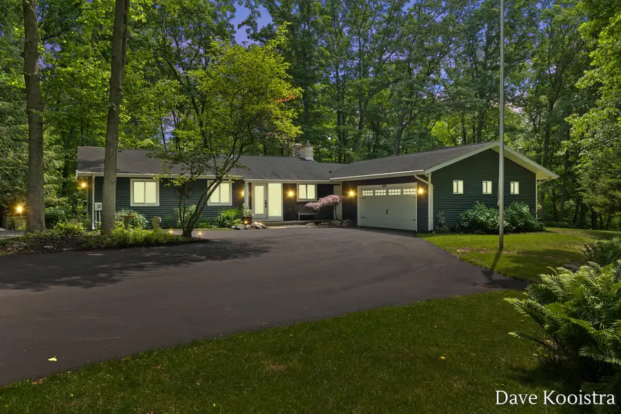 2480 Burton Woods, Grand Rapids, MI 49546 - #3
