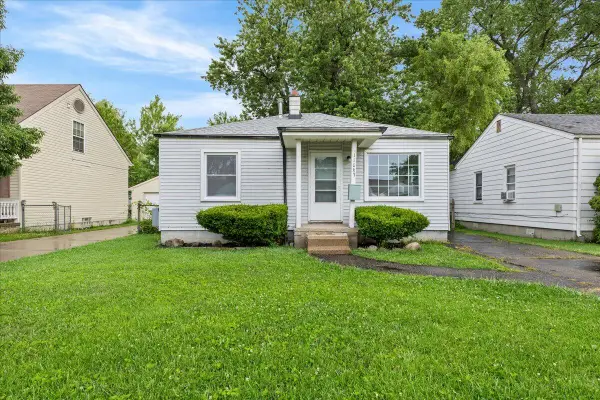 11083 Studebaker, Warren, MI 48089