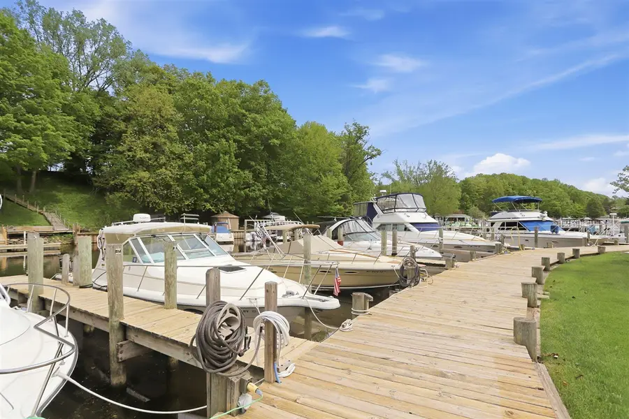 1 N Bailey #1, South Haven, MI 49090 - #3