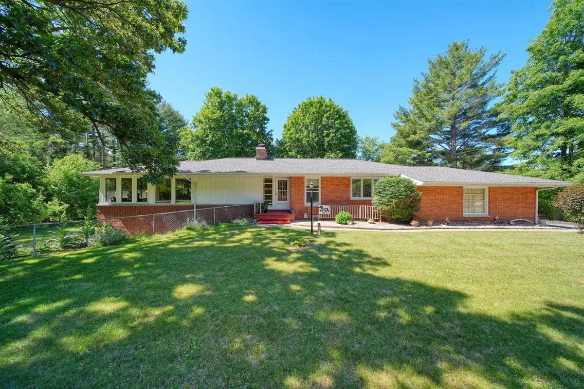29260 Albion, Albion, MI 49224 - #1