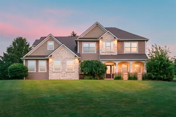 351 Hyder Circle, Plainwell, MI 49080