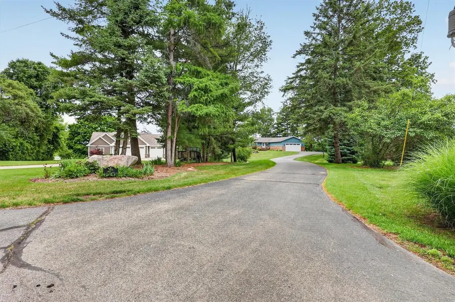 1501 Ottawa, Hastings, MI 49058 - #3