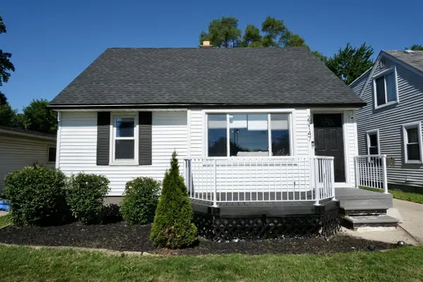 23147 Melville, Hazel Park, MI 48030
