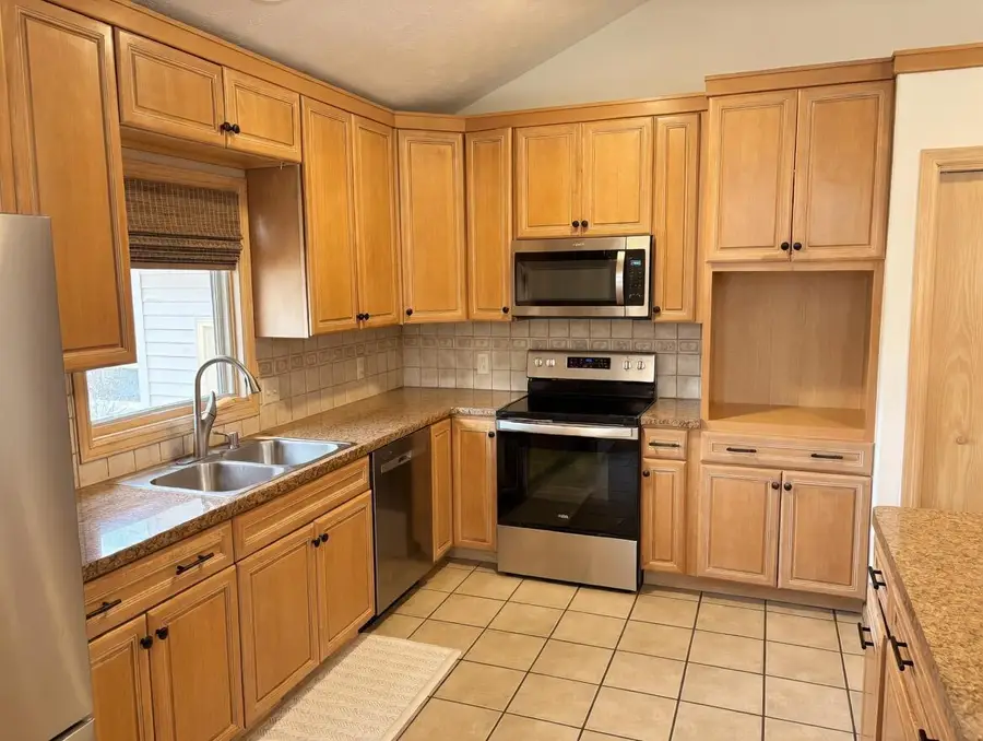 4503 Shiloh, Grand Rapids, MI 49546 - #3
