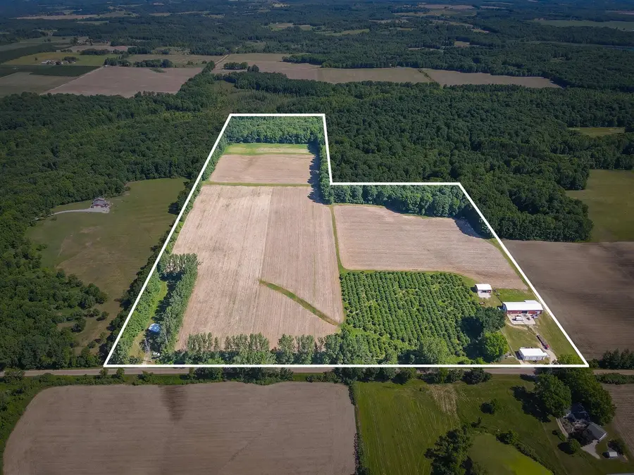 V/L 131.43 E Hazel, Hart, MI 49420 - #2