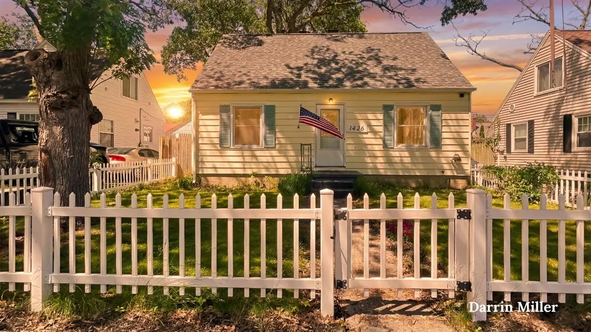 1426 Montague, Muskegon, MI 49441 - #1