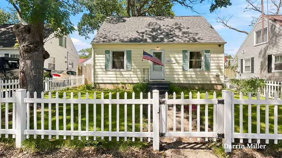 1426 Montague, Muskegon, MI 49441 - #2