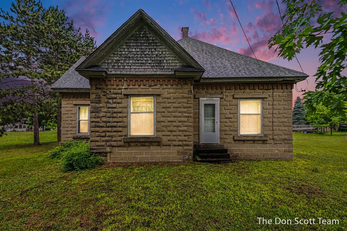 12402 Crockery Creek, Ravenna, MI 49451 - #1