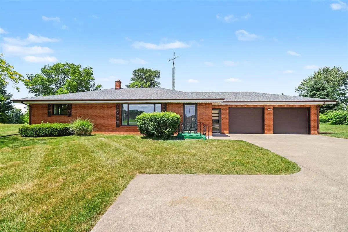 3865 E Empire, Benton Harbor, MI 49022 - #1