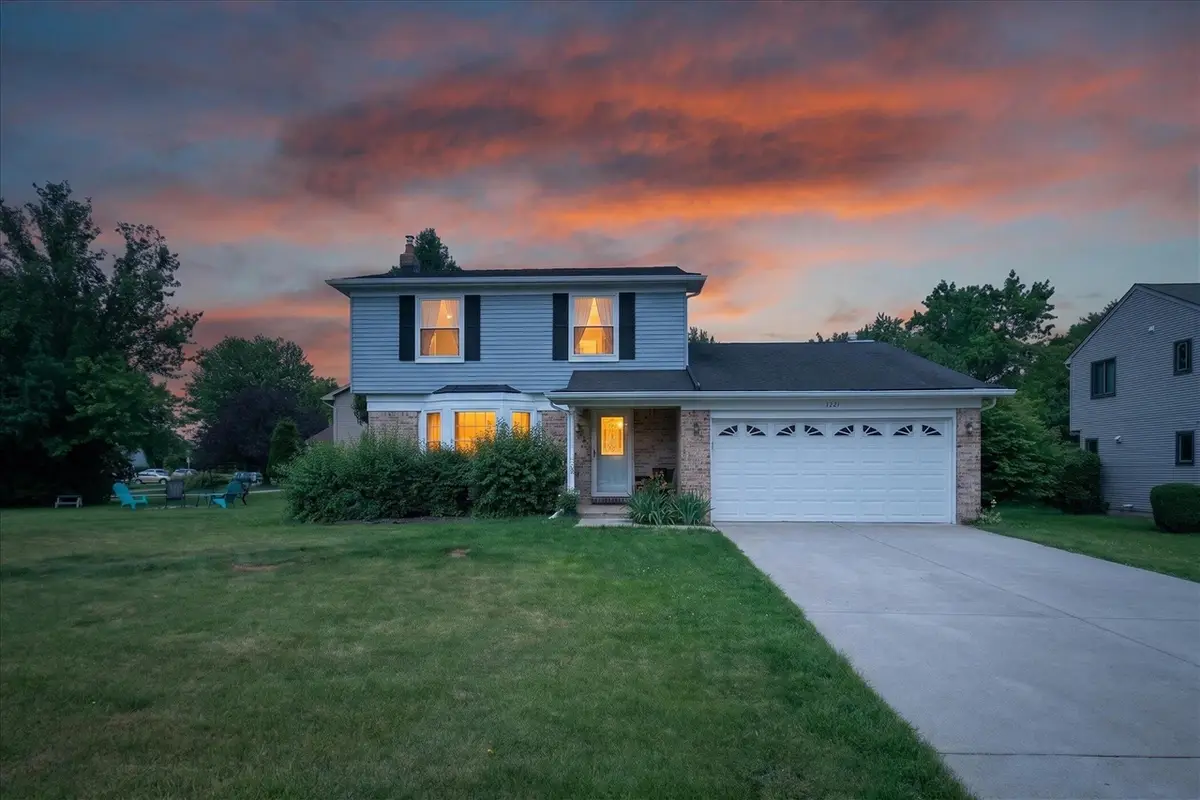 1221 Harwood, Saline, MI 48176 - #1