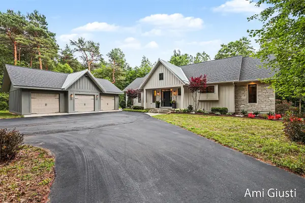 7639 Blakely, Rockford, MI 49341