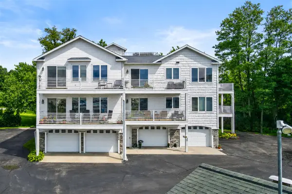 8668 Ellenwood Drive #11, Montague, MI 49437