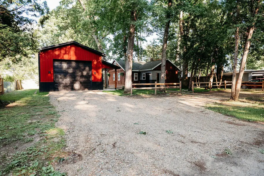 52493 35 1/2, Paw Paw, MI 49079 - #3