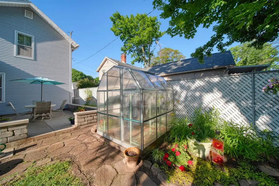 205 W Shawnee, Tecumseh, MI 49286 - #2