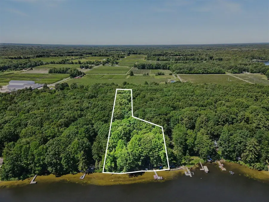 10041 County Road 215, Grand Junction, MI 49056 - #2