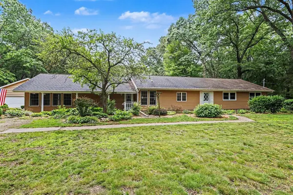 4912 N Drive, East Leroy, MI 49051