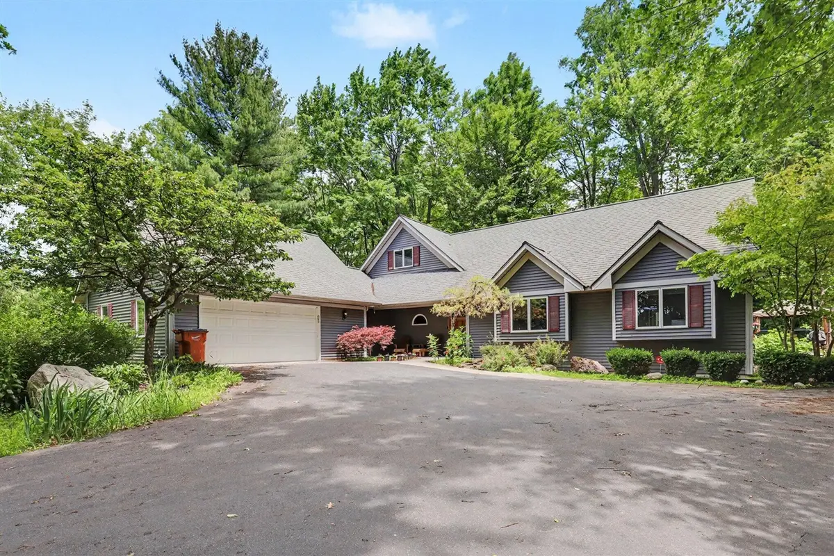 10735 Brown Lake, Rockford, MI 49341 - #1