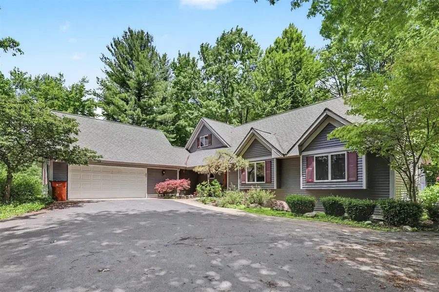 10735 Brown Lake, Rockford, MI 49341 - #2