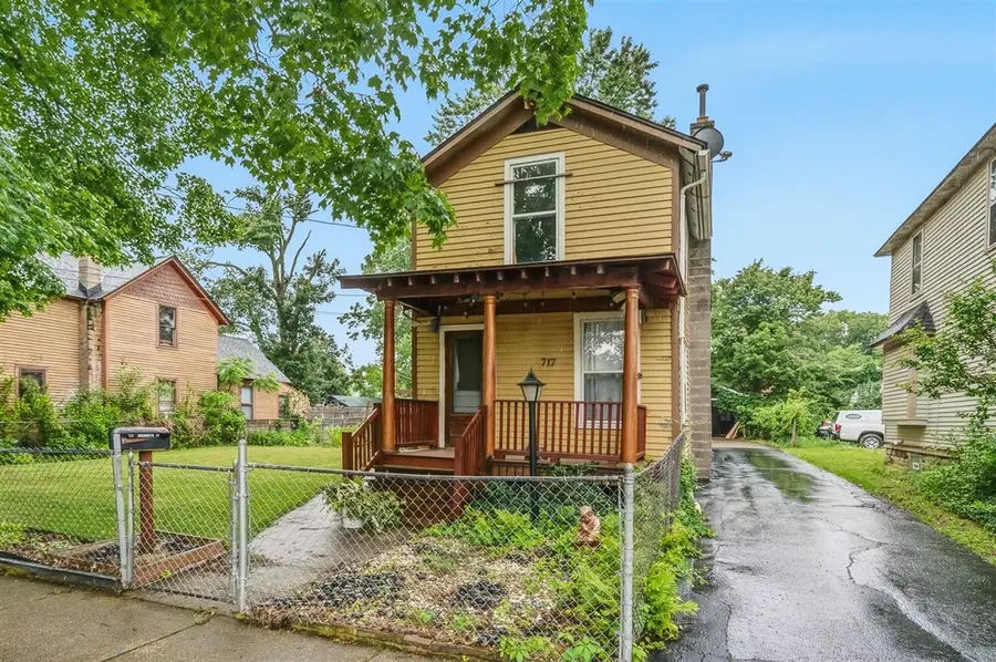 717 Mccourtie, Kalamazoo, MI 49008 - #3