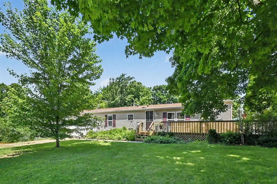 141 E Franklin, Woodland, MI 48897 - #2