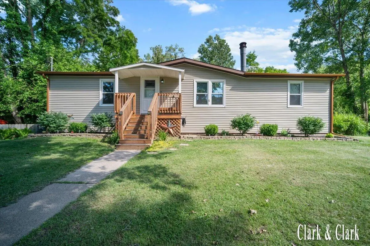 8709 Cory, Delton, MI 49046 - #1