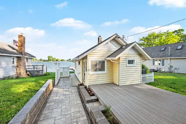 868 S Werners Landing, Bronson, MI 49028