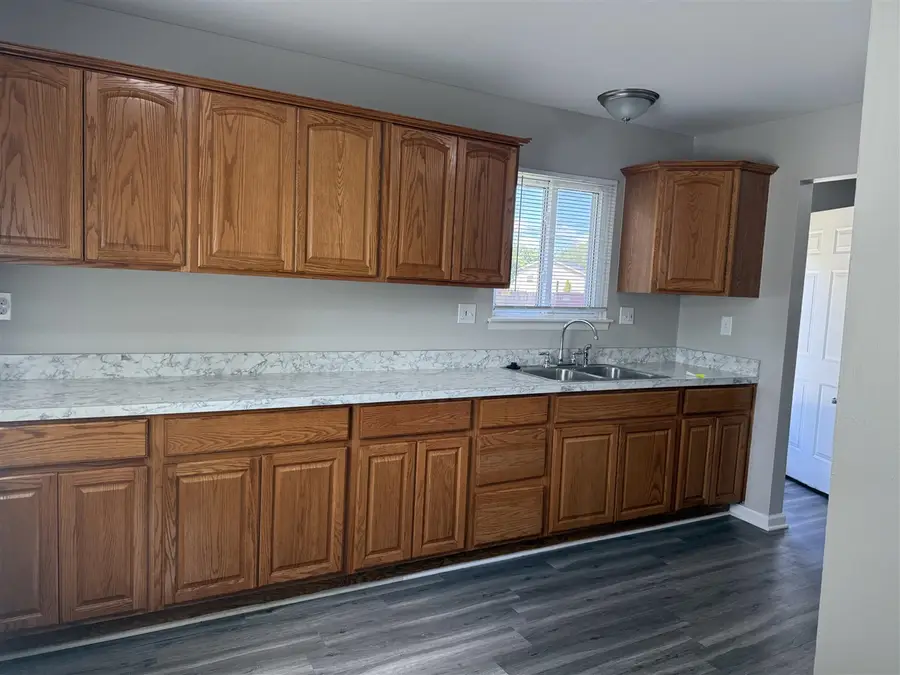 20294 Empire, Taylor, MI 48180 - #3