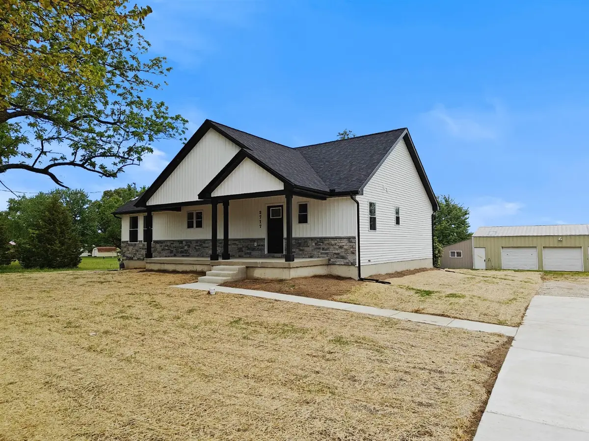 2717 Kerlikowske, Benton Harbor, MI 49022 - #1