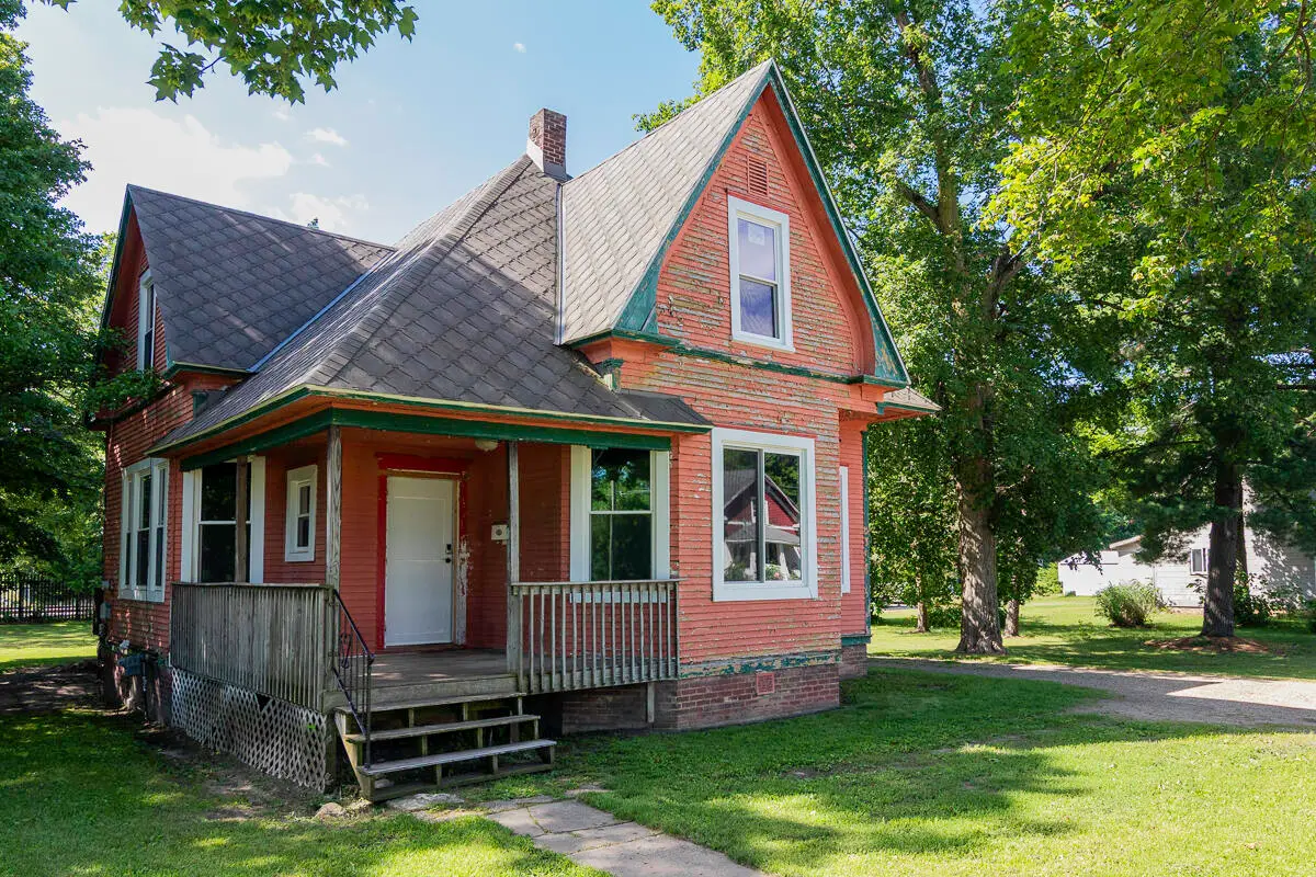 205 W Sherwood, Decatur, MI 49045 - #1