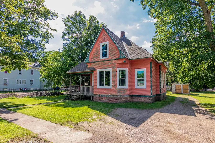 205 W Sherwood, Decatur, MI 49045 - #2