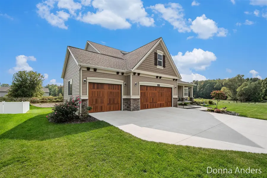 1936 Red Barn, Hudsonville, MI 49426 - #2