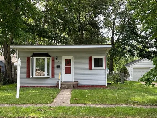 111 Prospect, Plainwell, MI 49080