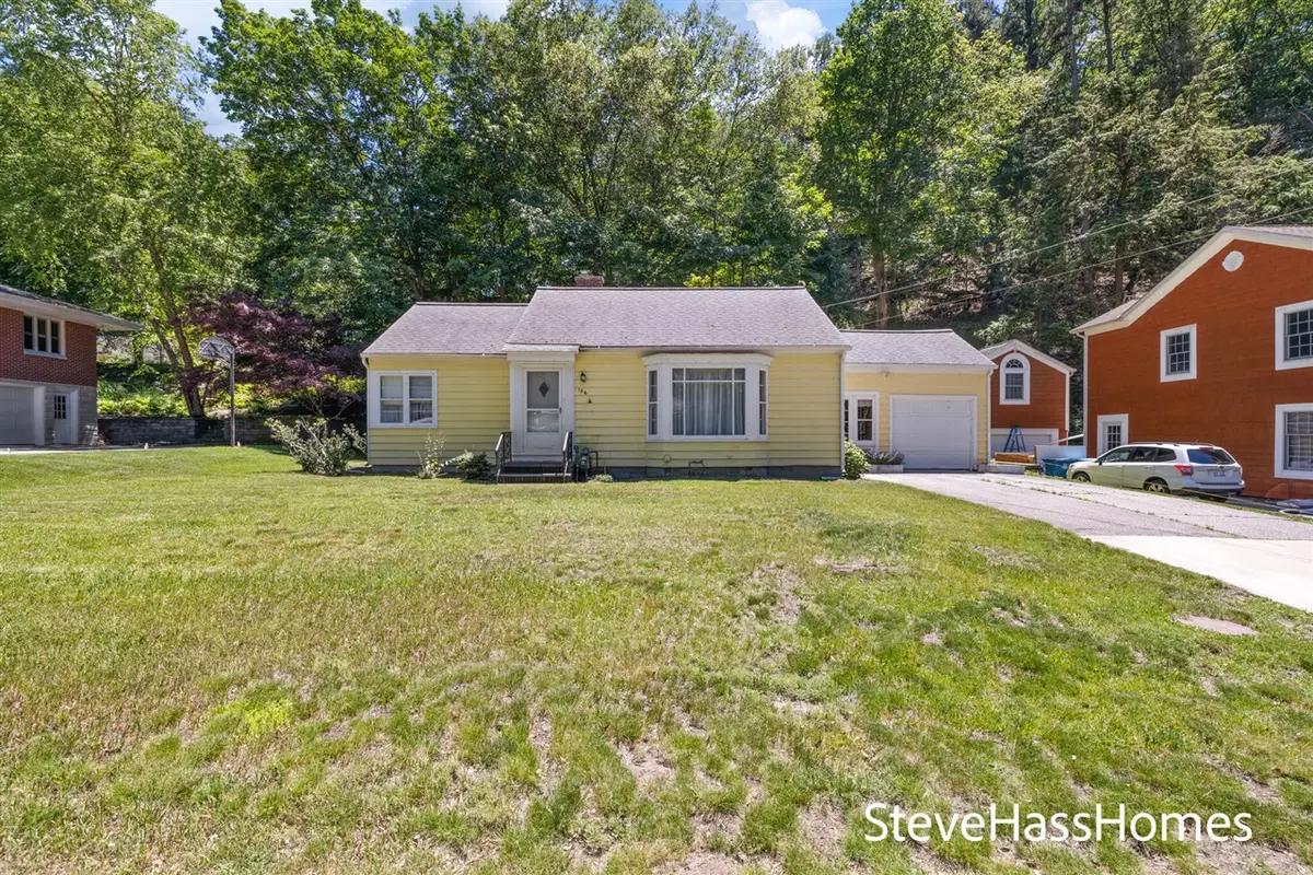 186 Grand, Grand Haven, MI 49417 - #1