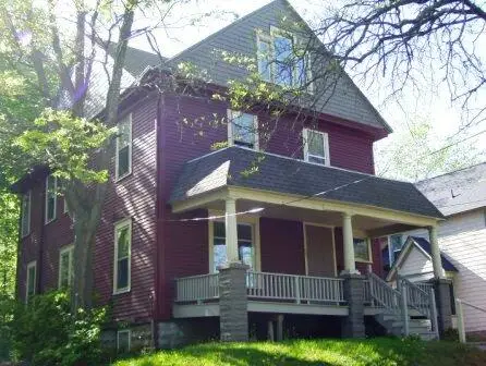 838 Davis, Kalamazoo, MI 49008