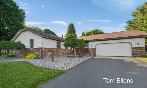 2945 Rolling Hills, Hudsonville, MI 49426