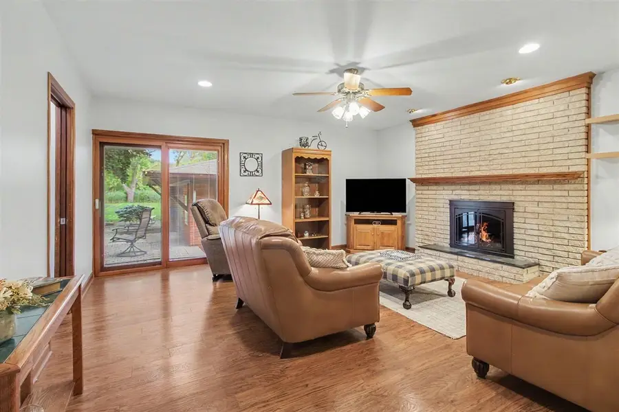 544 North, Wyandotte, MI 48192 - #2