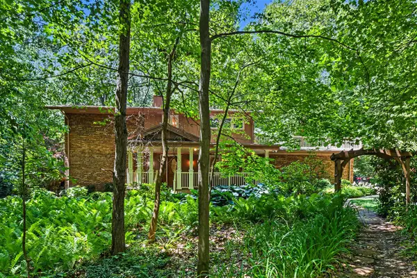 11180 Jones, Berrien Springs, MI 49103