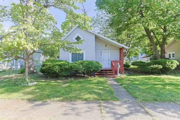 104 Clyborn, Dowagiac, MI 49047