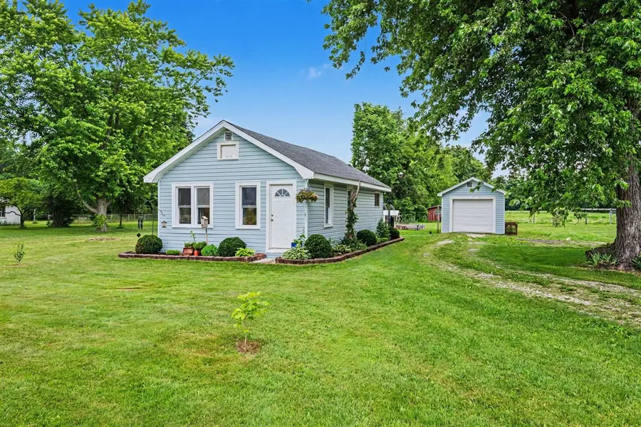 64311 Lutz, Constantine, MI 49042 - #2