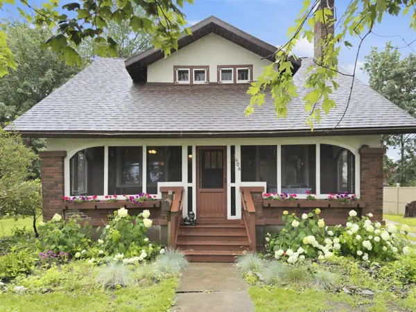 406 N Gremps, Paw Paw, MI 49079