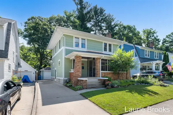 214 Glenhaven, Grand Rapids, MI 49504
