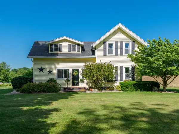 12708 S 47th, Fulton, MI 49052