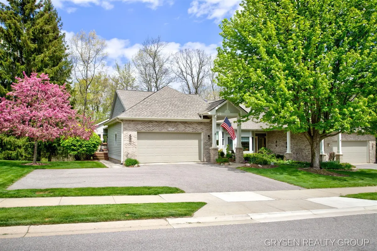 2137 Lamberton Creek #22, Grand Rapids, MI 49505 - #1