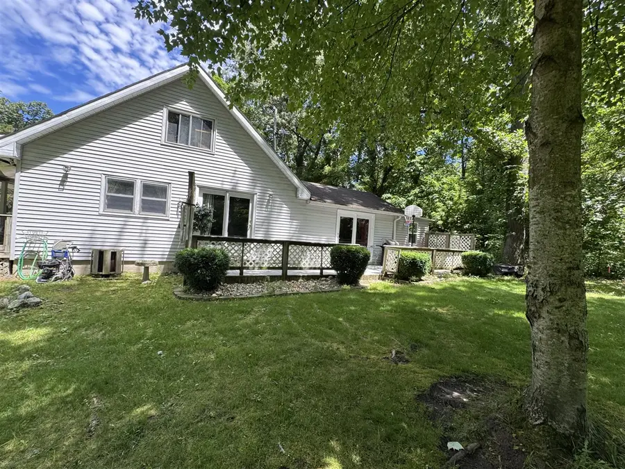 52985 Twin Lakeview, Dowagiac, MI 49047 - #3