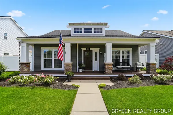 6960 E Cottage, Rockford, MI 49341